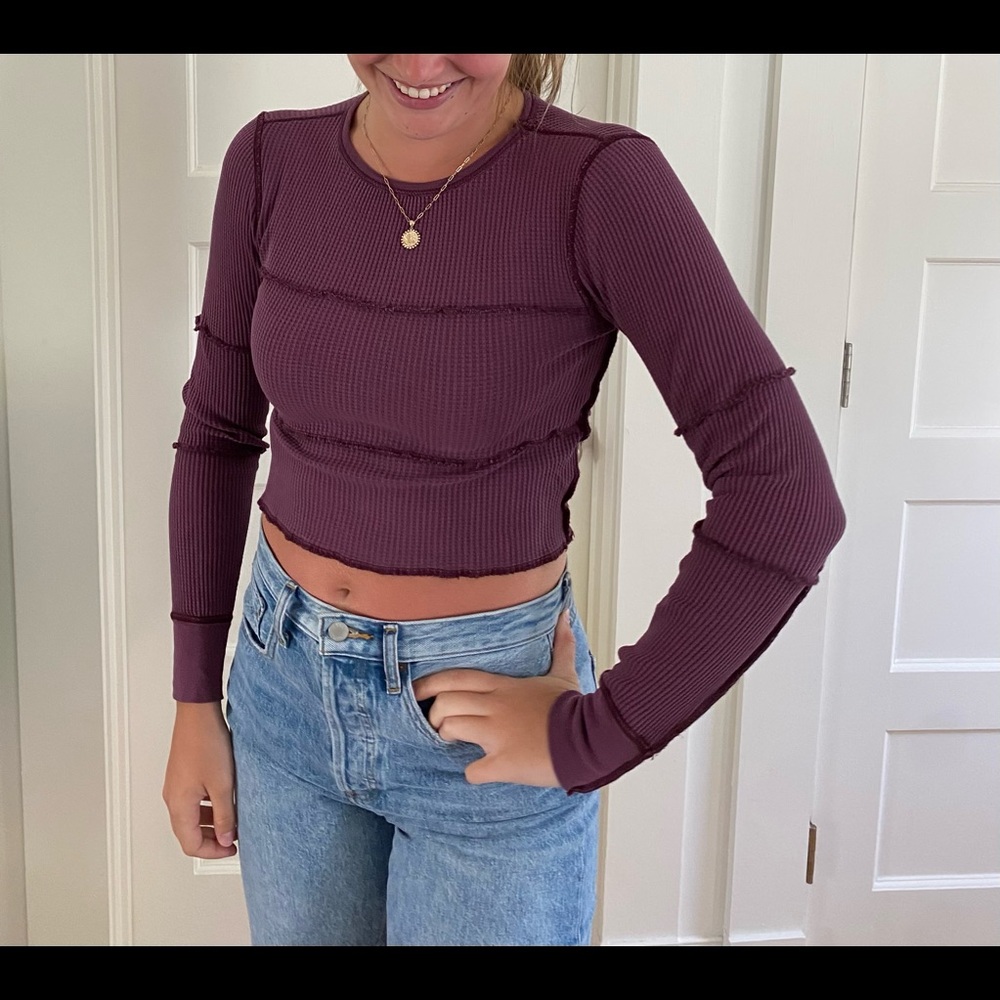 urban outfitters long sleeve crop top
